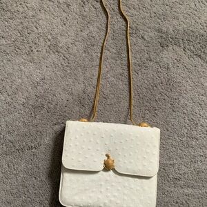Vintage Elegant White Handbag with Gold Turtle Accents
